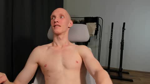 Snapshot of j_akira13 chatting on 01/15/25, 05:05 Danny online show from 01/15/25, 05:05