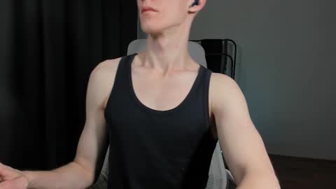 Snapshot of j_akira13 chatting on 02/23/25, 06:23 Danny online show from 02/23/25, 06:23