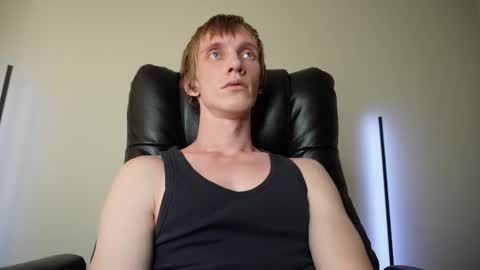 Snapshot of j_akira13 chatting on 10/17/25, 09:01 Danny online show from 10/17/25, 09:01