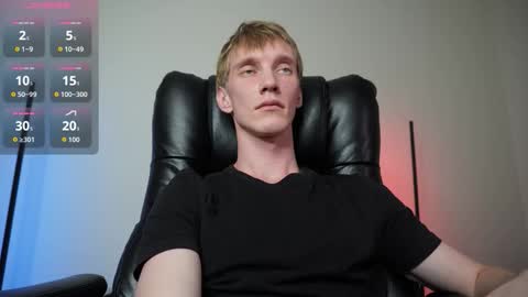 Snapshot of j_akira13 chatting on 10/23/25, 09:30 Danny online show from 10/23/25, 09:30