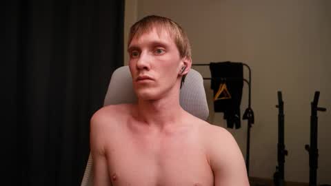 Snapshot of j_akira13 chatting on 11/03/25, 05:47 Danny online show from 11/03/25, 05:47