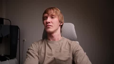 Snapshot of j_akira13 chatting on 01/12/26, 03:17 Danny online show from 01/12/26, 03:17