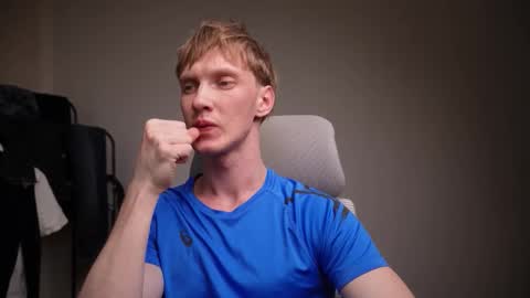 Snapshot of j_akira13 chatting on 02/02/26, 09:02 Danny online show from 02/02/26, 09:02