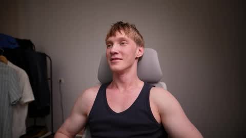 Snapshot of j_akira13 chatting on 02/13/26, 07:48 Danny online show from 02/13/26, 07:48