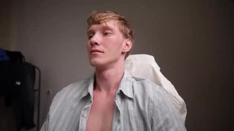 Snapshot of j_akira13 chatting on 02/15/26, 08:46 Danny online show from 02/15/26, 08:46