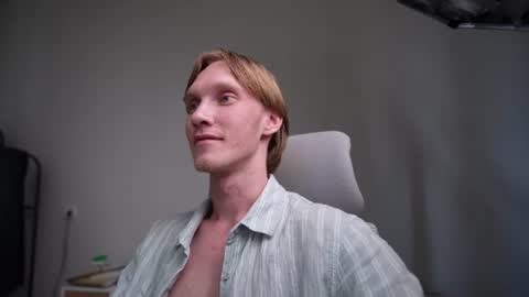 Danny online show from 06/18/26, 05:41
