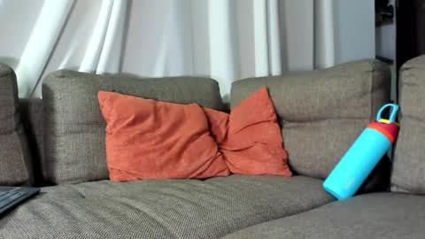 Calix  Independient model Insta and twt Calixsnake online show from 01/05/25, 05:30