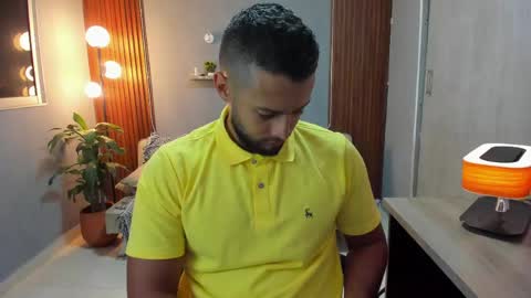 Snapshot of j_calix chatting on 04/19/26, 11:40 Calix Independient model Insta and twt Calixsnake online show from 04/19/26, 11:40
