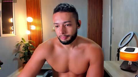 Snapshot of j_calix chatting on 04/25/26, 11:35 Calix Independient model Insta and twt Calixsnake online show from 04/25/26, 11:35
