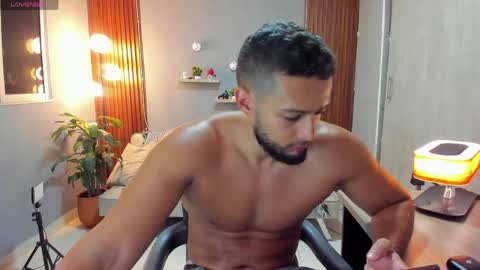 Snapshot of j_calix chatting on 05/10/26, 12:27 Calix Independient model Insta and twt Calixsnake online show from 05/10/26, 12:27