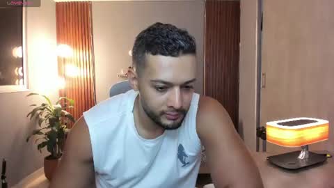 Snapshot of j_calix chatting on 06/17/26, 11:49 Calix Independient model Insta and twt Calixsnake online show from 06/17/26, 11:49