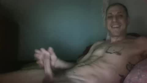 Snapshot of j_lion85 chatting on 11/20/25, 04:07 j_lion85 online show from 11/20/25, 04:07
