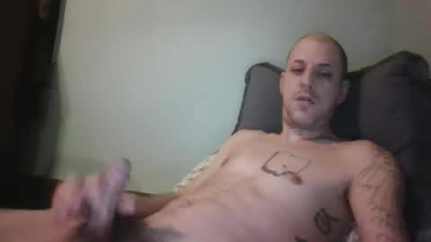 Snapshot of j_lion85 chatting on 12/03/25, 10:02 j_lion85 online show from 12/03/25, 10:02