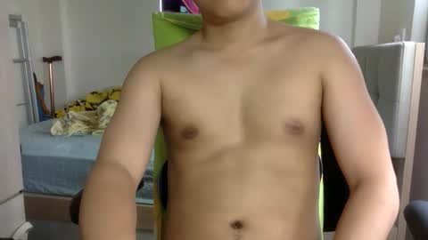 Snapshot of j_moriarty chatting on 09/28/25, 06:19 Moriarty online show from 09/28/25, 06:19