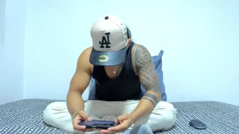 Snapshot of j_musiry chatting on 03/07/26, 03:58 i am juan musiry independent model online show from 03/07/26, 03:58