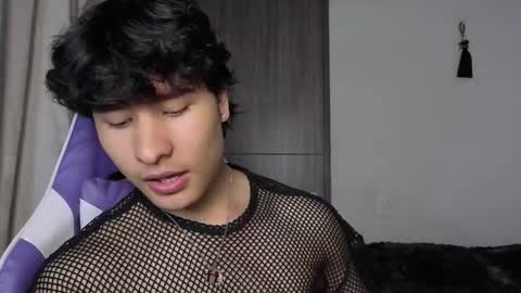 Noah online show from 11/18/25, 05:17