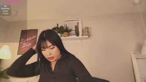Jade online show from 06/24/26, 07:02