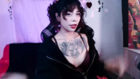 jade 18  online show from 03/08/26, 04:55