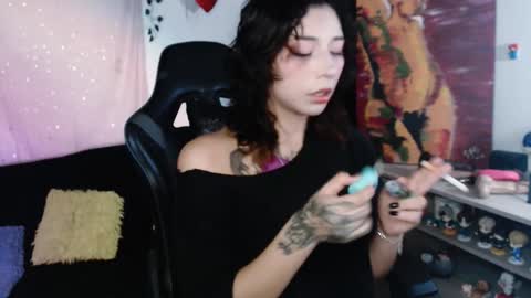 Snapshot of jaadee18 chatting on 03/22/26, 05:22 jade 18 online show from 03/22/26, 05:22