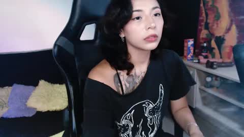 Snapshot of jaadee18 chatting on 06/29/26, 06:19 jade 18 online show from 06/29/26, 06:19