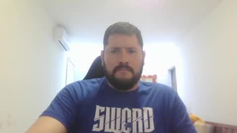 Snapshot of jac977 chatting on 12/19/24, 11:03 jac977 online show from 12/19/24, 11:03