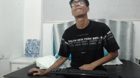 Snapshot of jacck_black chatting on 06/20/26, 08:00 jacck_black online show from 06/20/26, 08:00