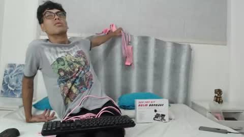 Snapshot of jacck_black chatting on 06/21/26, 01:35 jacck_black online show from 06/21/26, 01:35