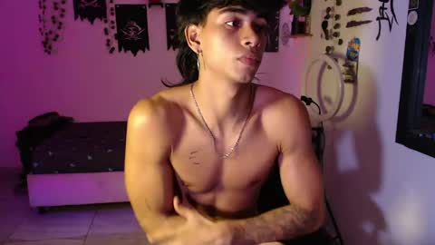 Snapshot of jack160724 chatting on 05/21/26, 02:40 jack160724 online show from 05/21/26, 02:40