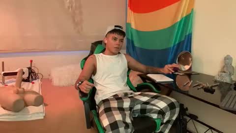 Snapshot of jack_castell chatting on 02/09/26, 11:20 JACK CASTELL online show from 02/09/26, 11:20