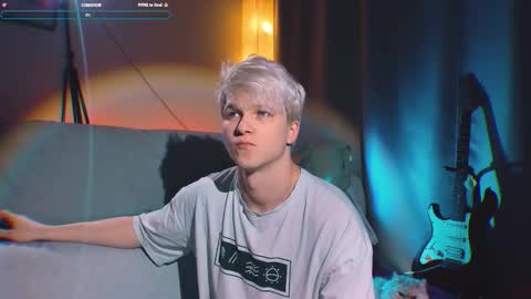 Snapshot of jack_frozt chatting on 11/12/25, 05:08 brestonsweet online show from 11/12/25, 05:08