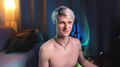 Snapshot of jack_frozt chatting on 01/10/26, 03:41 brestonsweet online show from 01/10/26, 03:41