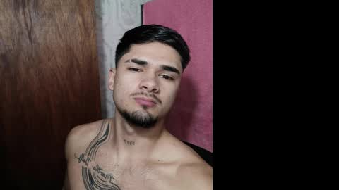    online show from 11/01/25, 03:58