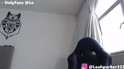 Snapshot of jack_master_muscle chatting on 01/12/26, 06:24 jack and leah online show from 01/12/26, 06:24