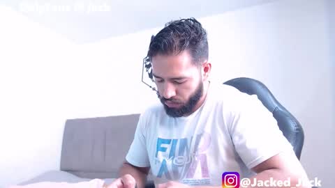 Snapshot of jack_master_muscle chatting on 02/19/26, 05:42 jack and leah online show from 02/19/26, 05:42