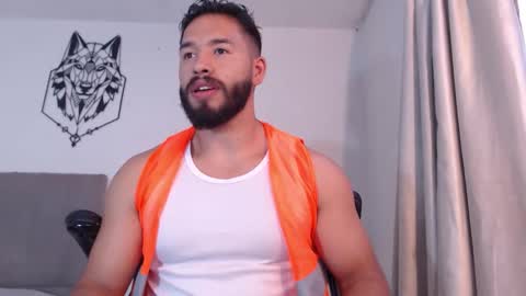 Snapshot of jack_master_muscle chatting on 02/22/26, 10:41 jack and leah online show from 02/22/26, 10:41