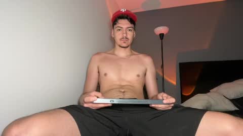 Snapshot of jack_norizz chatting on 04/28/26, 10:09 INDEPENDENT MODEL online show from 04/28/26, 10:09