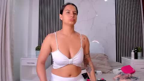 Snapshot of jackandrosse_ chatting on 07/08/26, 11:37 Jack Rosse online show from 07/08/26, 11:37