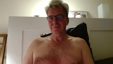 jackblack650 online show from 10/06/25, 10:51