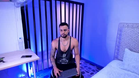 Snapshot of jackblanco_ chatting on 01/18/25, 02:36 Jack White online show from 01/18/25, 02:36