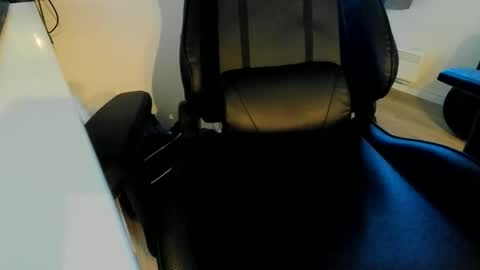 jackdaniels6i online show from 06/09/26, 02:17