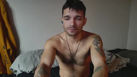 Snapshot of jackdesfeux chatting on 01/13/25, 03:04 Jack  online show from 01/13/25, 03:04