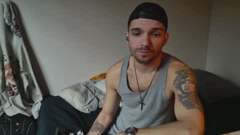 Snapshot of jackdesfeux chatting on 01/17/25, 04:04 Jack  online show from 01/17/25, 04:04