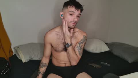 Snapshot of jackdesfeux chatting on 02/01/25, 05:18 Jack  online show from 02/01/25, 05:18