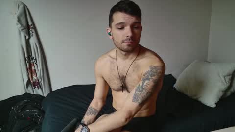 Snapshot of jackdesfeux chatting on 02/24/25, 06:47 Jack  online show from 02/24/25, 06:47