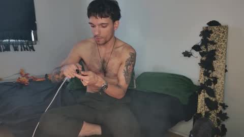 Snapshot of jackdesfeux chatting on 11/06/25, 05:14 Jack online show from 11/06/25, 05:14