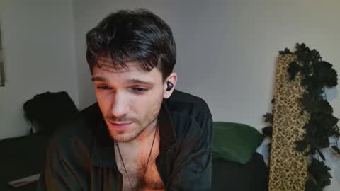 Snapshot of jackdesfeux chatting on 11/26/25, 05:41 Jack online show from 11/26/25, 05:41