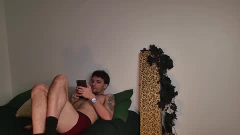 Snapshot of jackdesfeux chatting on 11/29/25, 12:02 Jack online show from 11/29/25, 12:02