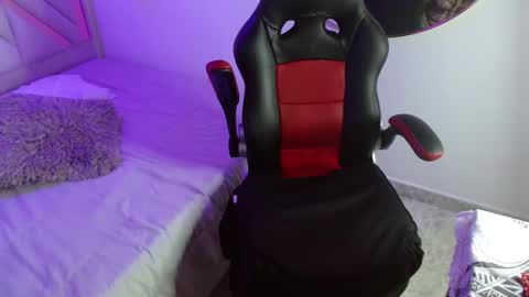 Snapshot of jackie_tk chatting on 03/17/26, 08:01 Jackie online show from 03/17/26, 08:01