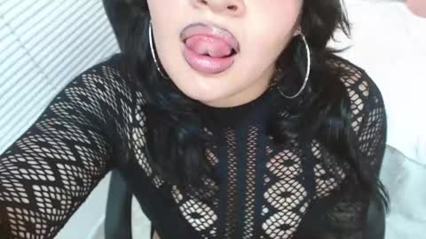 Jackie online show from 06/04/26, 08:04