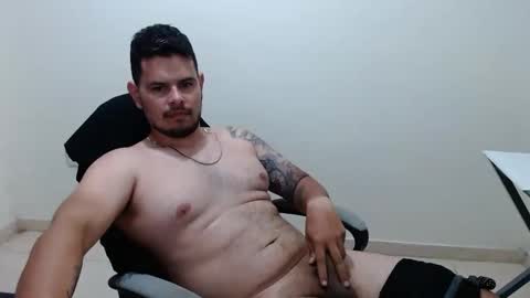 Snapshot of jacknik01 chatting on 10/15/25, 03:39 Jefferson Smith online show from 10/15/25, 03:39